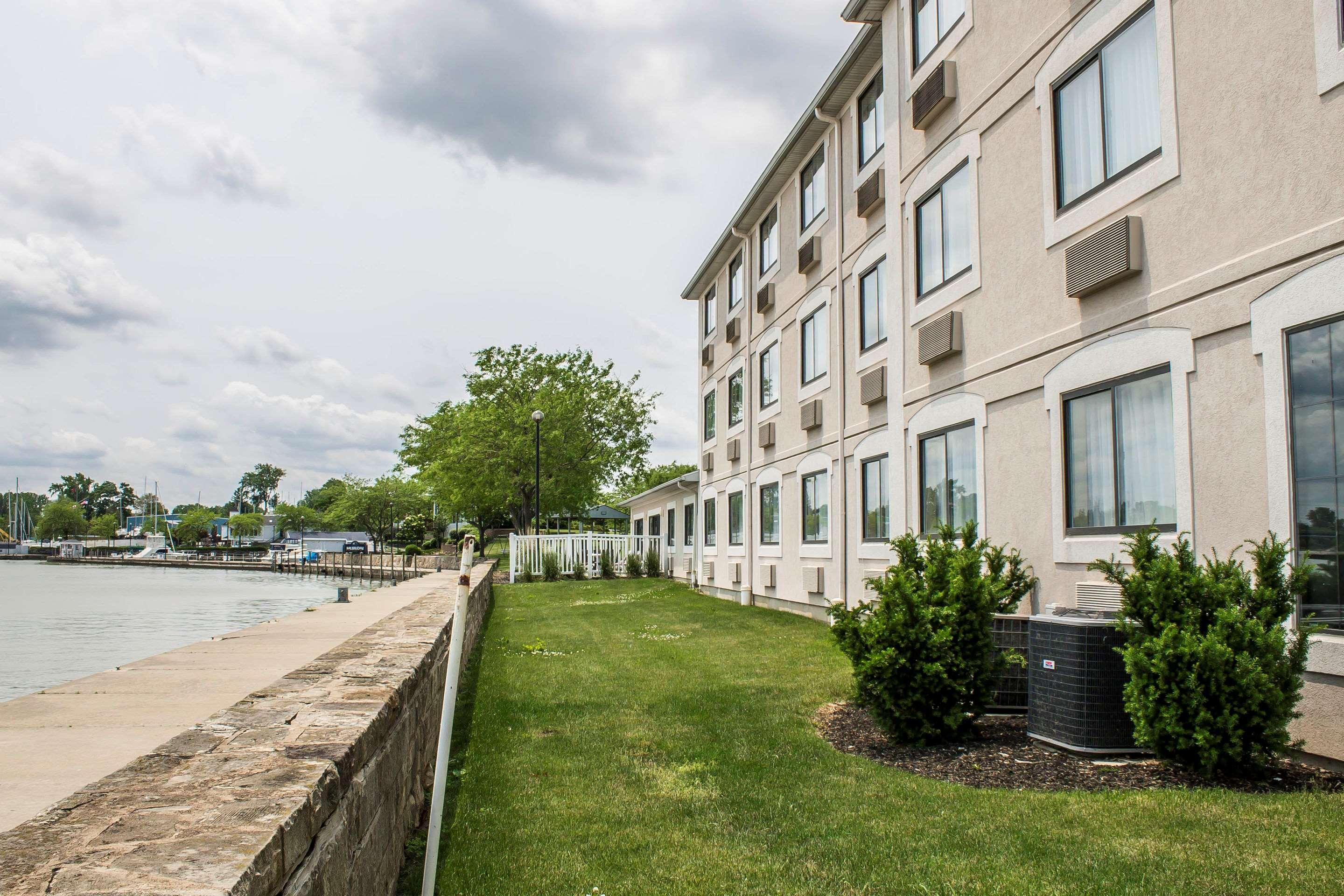 Comfort Inn River'S Edge Huron Luaran gambar