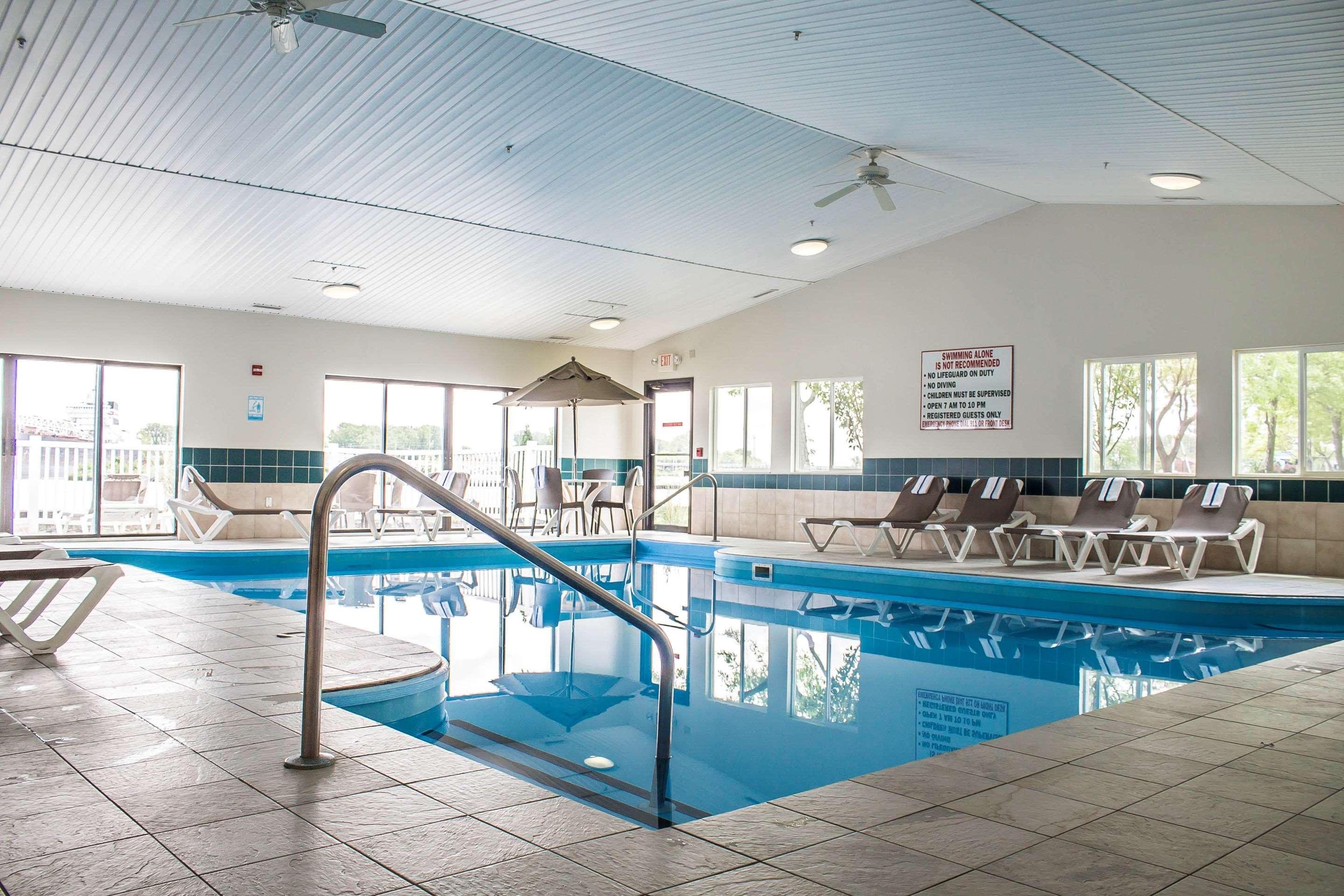 Comfort Inn River'S Edge Huron Luaran gambar