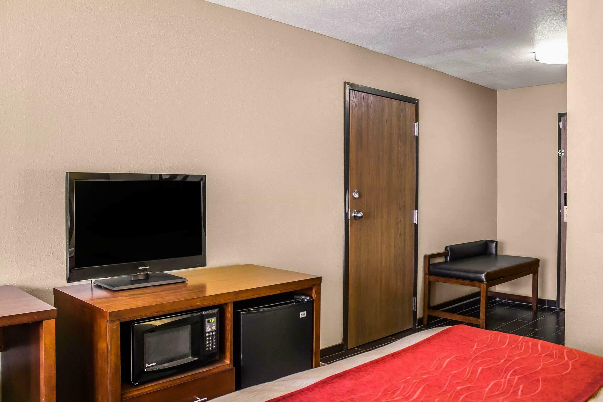 Comfort Inn River'S Edge Huron Luaran gambar